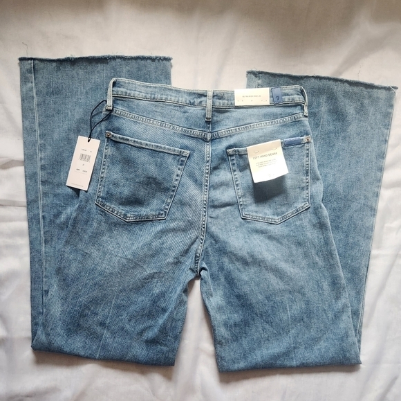 7 FOR ALL MANKIND Ultra High Rise Jo size 31 Jeans - Picture 2 of 14